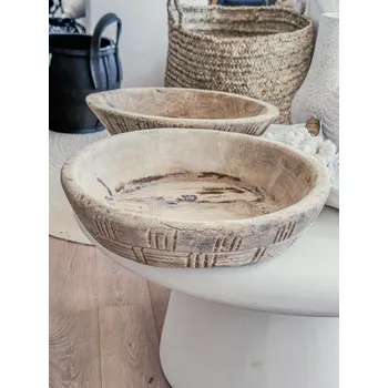 Jilmová vyřezávaná mísa