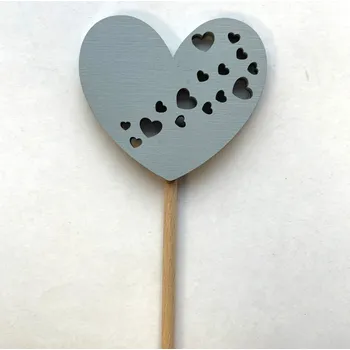 Dřevěný zápich srdce 7 cm prořízlá srdíčka Barva: Šedá
