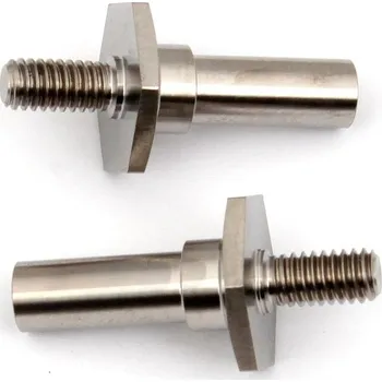 RC model FT B6 titanové přední osy, stříbrné, 2 ks.