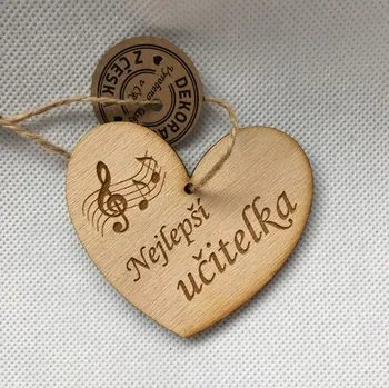 Dřevěné srdce pro učitelku 7 cm s notami Nápis: Nejlepší učitelka