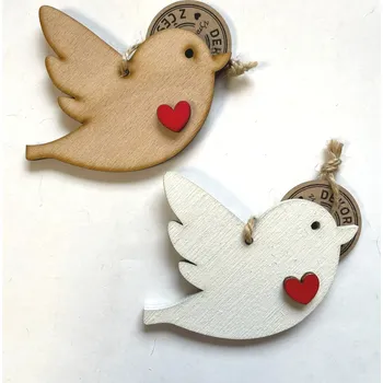 Velikonoční dekorace Dřevěný ptáček 6 a 8 cm se srdíčkem Barva: Bílá, Rozměry: 6 cm