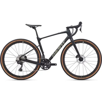 Silniční kolo Giant Revolt Advanced 0 2024 carbon M