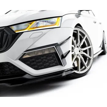 Nárazník Přední přítlačná křidélka, canards Škoda Octavia RS Mk4