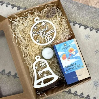 Kosmetická sada Vánoční sada s čajem od Ježíška a svícnem