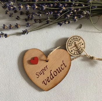 Dřevěné srdce 7 cm Super vedoucí