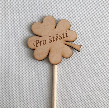 Dřevěný zápich Čtyřlístek 8 cm Pro štěstí