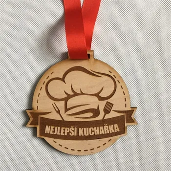 Žertovný předmět Dřevěná medaile Nejlepší kuchařKA