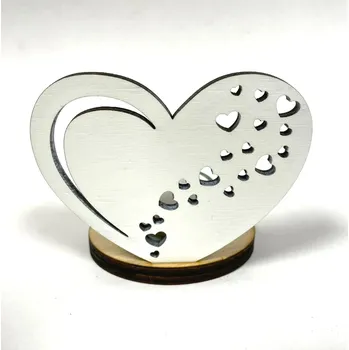 Svícen Dřevěný svícen malá srdíčka s kalíškem a čajovou svíčkou Barva: Bílá