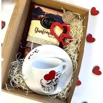 Káva Dárková sada kávy Z lásky s hrníčkem menší Druh mletí kávy: Espresso, Varianta: Hrnek kolo