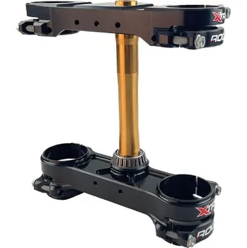 Osvětlení pro motocykl XTRIG NOSIČE PŘEDNÍHO ODPRUŽENÍ ROCS TECH TROJITÉ RUČKY KTM SX/SX-F '23-'26; EXC/EXC-F '24-'26; GAS EC/ECF/MC/MCF HUSQVARNA FC/TC FE/TE '23-'26 (OFFSET 22MM) BARVA ČERNÁ