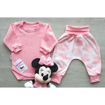 Kojenecké oblečení AMÁLKA Bavlněná souprava pro holčičku lososová, srdíčka, myšky Velikost: 92