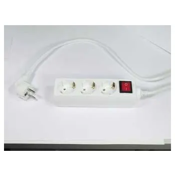 Prodlužovací kabel Prodlužovací kabel, 3 zásuvky, 1,5 m, s vypínačem,rychlé dodání