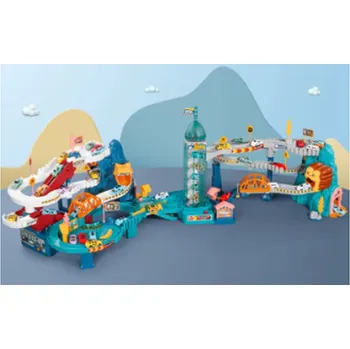 autodráha Interaktivní autodráha s výtahem a lvím tunelem