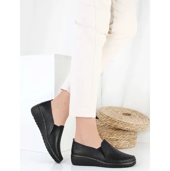 Dámské polobotky Prety Dámské polobotky 8601-1B Velikost: 39