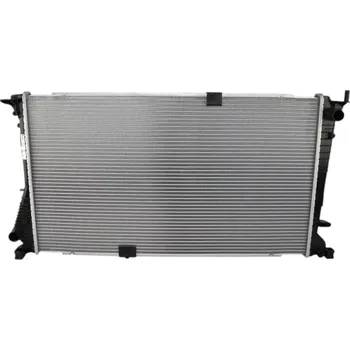 Chladič motoru Chladič vody motoru NISSAN PRIMASTAR OPEL VIVARO A RENAULT TRAFIC II (NISSAN 2140000Q0D 4416965 8200465488 93857125 OPEL 2140000Q0D 4416965 8200465488 93857125 RENAULT 2140000Q0D 4416965 8200465488 93857125)