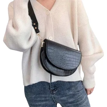 Kabelka Taška kabelka přes rameno D-look eko kůže černá