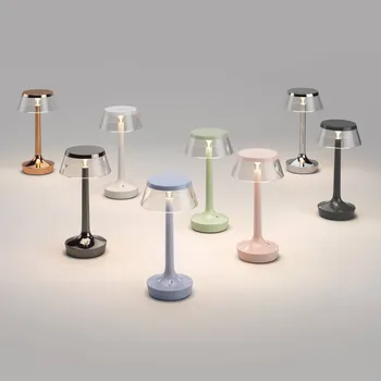 Lampička LED stolní lampa FLOS Bon jour unplugged, mátově zelená - Základna - Ø 9,1 cm; délka kabelu 120 cm mátově zelená, čirá LED 3 W celkem - Doprava zdarma