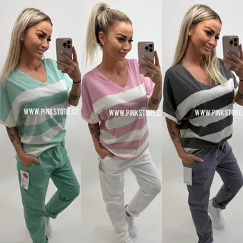 Dámský svetr Svetřík TRIO Barva: Černá