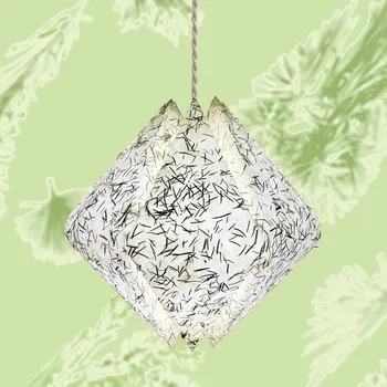 Stojací lampa Lampa z jehličí