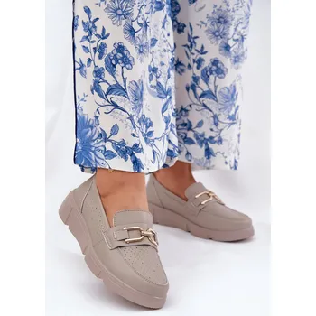 Dámské mokasíny Dámské Kožené Mokasíny se Zlatým Detalem Ciemnobeżowe Vinceza 88007 Barva: Béžová, Velikost: 39