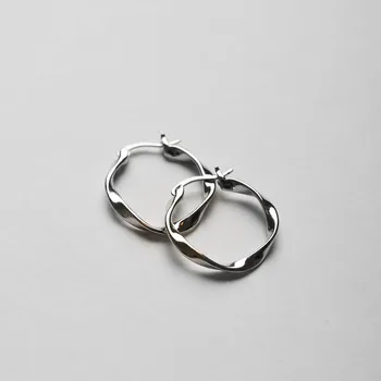 Náušnice Silver Curly Hoop náušnice