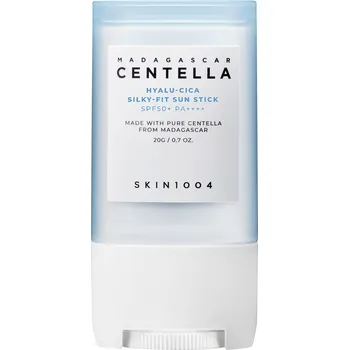 Přípravek na opalování SKIN1004 Madagascar Centella Hyalu-Cica Water-Fit Sun Stick SPF50+ 20 g