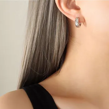 Náušnice Steel Edge Náušnice z chirurgické oceli kroužky WJHE941 Barva: Steel