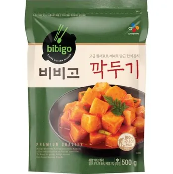 Koření Čerstvá korejská kimchi ředkev Kaktuki, krájená 450 g - Bibigo