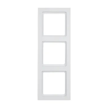 Elektrická zásuvka Rámeček Berker Q.3, bílá sametová Rozměry: 3-násobný