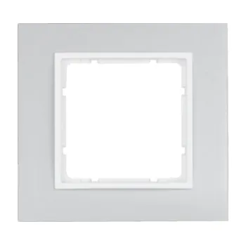 Elektrická zásuvka Rámeček Berker B.7, alu/bílá Rozměry: 1-násobný