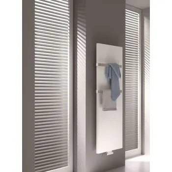 Radiátor Kermi PATEO topný žebřík 1725x66x600mm, stříbrná lesklá