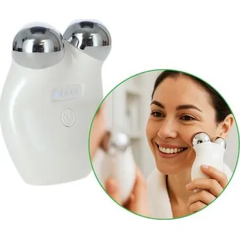 Masážní prístroj na tvář a krk s funkcí EMS
