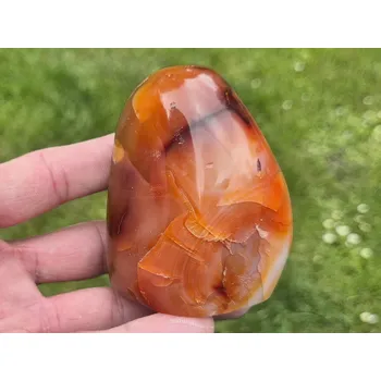 Přírodní kámen Dekorační kámen karneol z Madagaskaru 328g