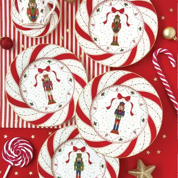 Talíř SADA ČTYŘ TALÍŘKŮ LOUSKÁČEK TWIST