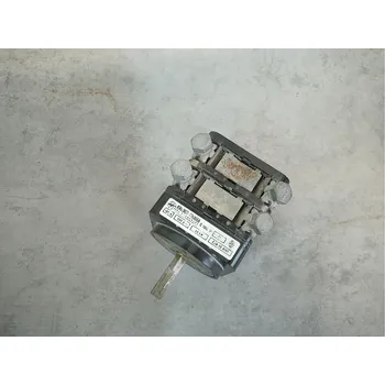 vypínač Spínač vačkový přepínač SEZ S100V 01 - 100A Varianta: Použitý, bez