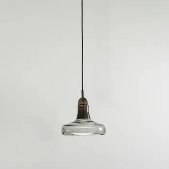 Brokis Závěsné svítidlo Shadows 1 ze dřeva a ručně foukaného skla Barva skla: Opálově bílá lesklá, Povrch montury: Dub evropský - bíle mořený, Barva kabelu: Bílá PC00894_061