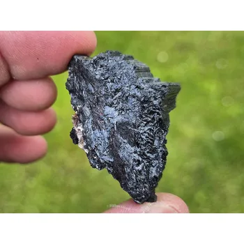 Sběratelství Černý turmalín skoryl krystal Madagaskar (28g)