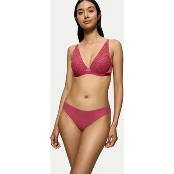 Kalhotky Triumph Kalhotky string Pretty 10222212 Červená S