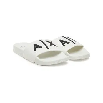 Dámské pantofle Armani Exchange Nazouváky XUP001 XV820 K488 Bílá 43