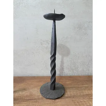 Svícen Kovářské dekorační svícny Design: Vysoký motaný