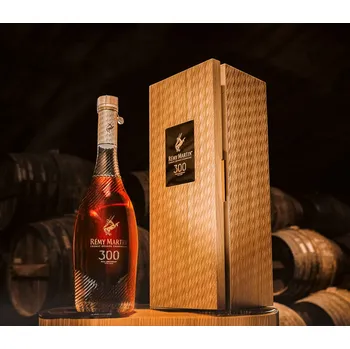 Brandy Cognac Ferrand RÉMY MARTIN COUPE 300TH ANNIVERSARY 0,7l 40%