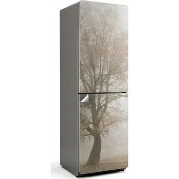 Fototapeta Dekorativní samolepka na lednici - Mlhavá krajina se stromem