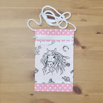 omalovánky Vybarvovací taška přes rameno - koně Barva: Růžová