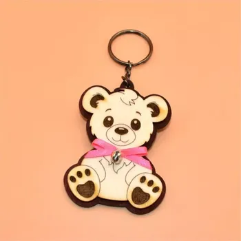 Dřevěný přívěsek - Medvěd