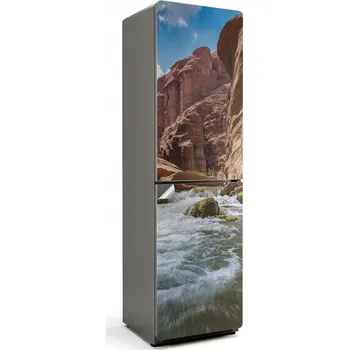 Fototapeta Samolepicí samolepka na ledničku Snadná Aplikace Soutěska s tekoucí vodou