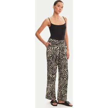 Dámské kalhoty ONLY Kalhoty z materiálu Nova 15264446 Černá Regular Fit 42