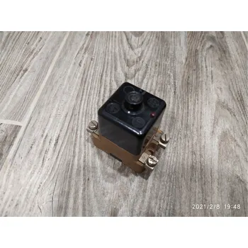 Jistič Starý retro 1F bakelitový jistič JD MEZ 6A 10A 15A 250V 380V Varianta: 15A MEZ