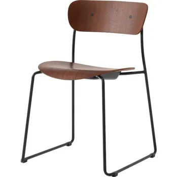 Jídelní židle &Tradition Židle Pavilion AV51, walnut