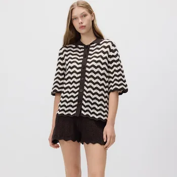 Dámské kraťasy Reserved - Pletené šortky s vázáním - hnědá - VY183-88X - VY183-88X-L