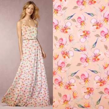 Funkční úplet Venezia v béžové barvě s digitálním potiskem květin Z042